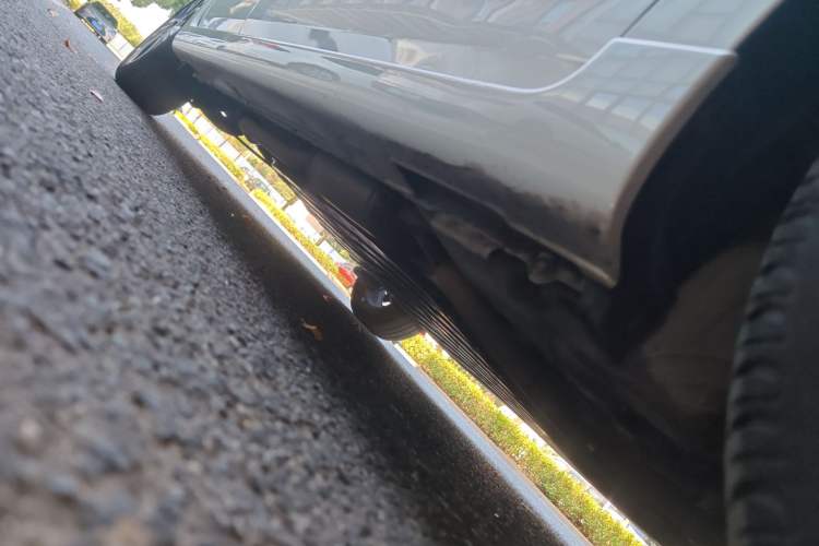 Used Honda LIFE 2023 1.5L CVT SPO-SS Dynamic Edition Right Side Sill