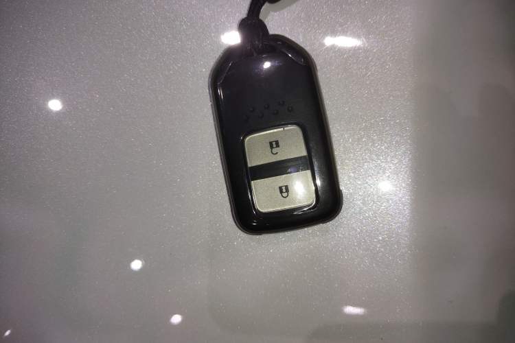 Used Honda LIFE 2023 1.5L CVT CRO-S Fun Edition Vehicle Key
