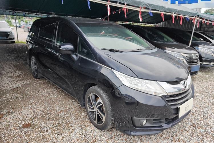 Used Honda Odyssey 2015 Updated Version 2.4L Smart Edition Exterior 2