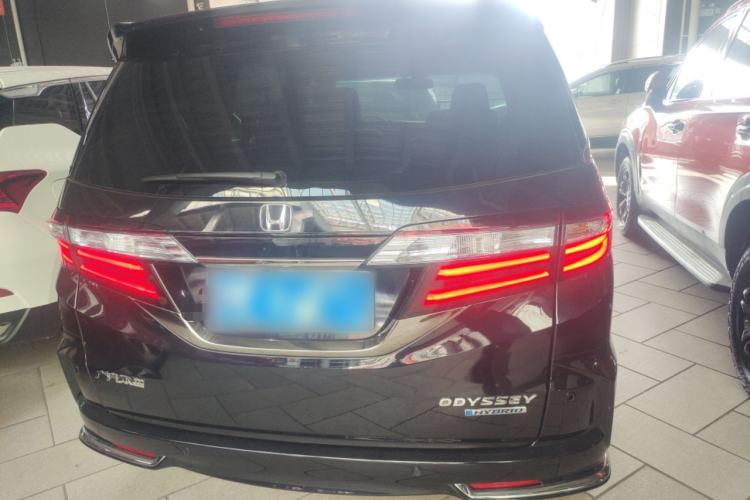 Used Honda Odyssey 2019 2.0L Rui·Zhi Zhen Edition Exterior 4