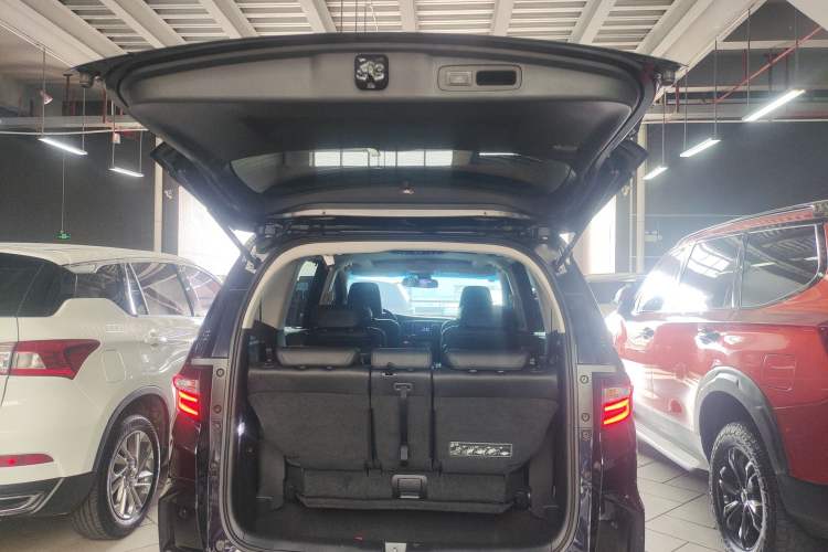 Used Honda Odyssey 2019 2.0L Rui·Zhi Zhen Edition Trunk