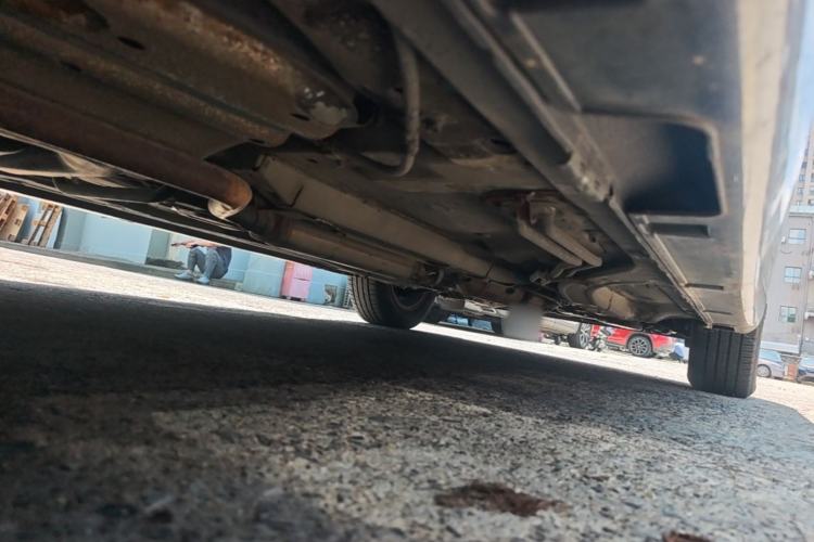 Used Honda Odyssey 2005 2.4L Comfort Edition Chassis Rear Right