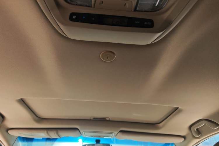 Used Honda Odyssey 2005 2.4L Comfort Edition Headliner