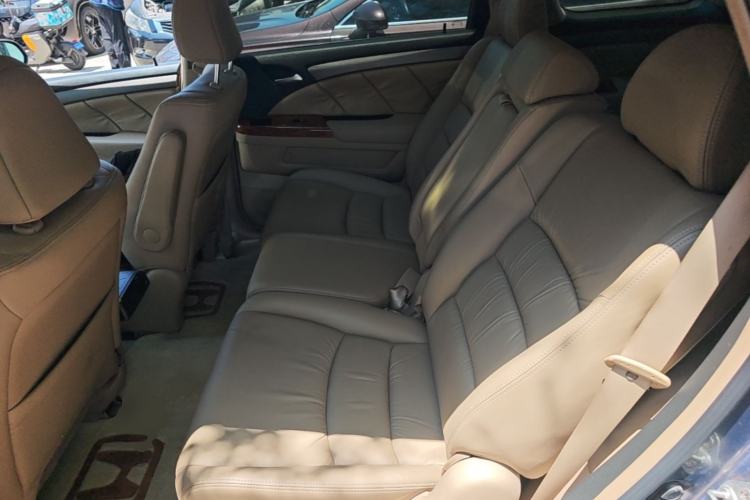 Used Honda Odyssey 2005 2.4L Comfort Edition Left Rear Seat