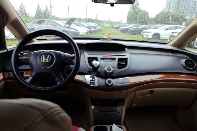 Used Honda Odyssey 2005 2.4L Comfort Edition Center Console