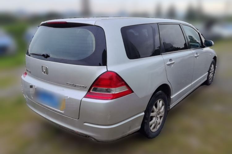 Used Honda Odyssey 2005 2.4L Comfort Edition Rear Right 45 Deg