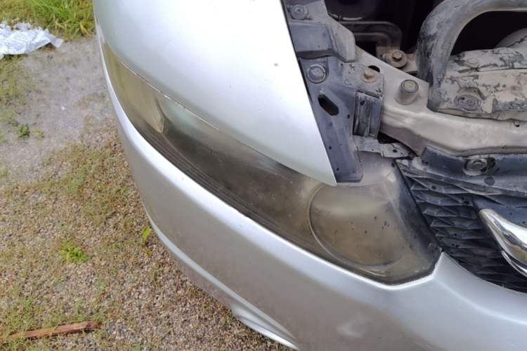 Used Honda Odyssey 2005 2.4L Comfort Edition Right Front Headlight