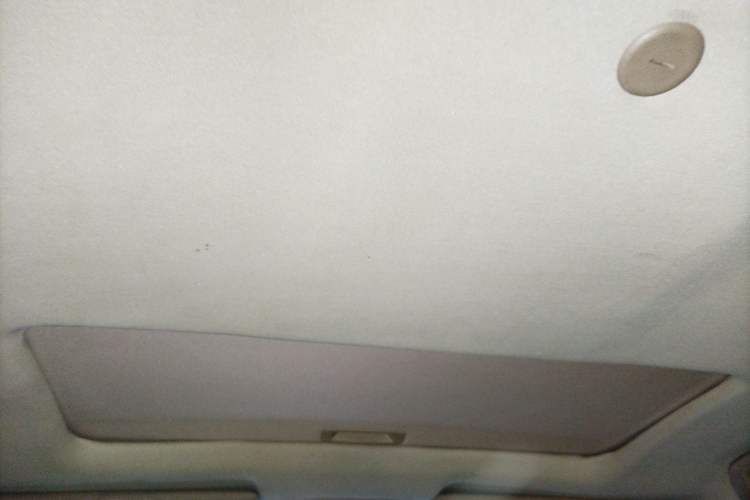 Used Honda Odyssey 2005 2.4L Comfort Edition Headliner