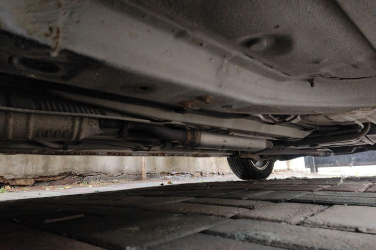 Used Honda Odyssey 2005 2.4L Comfort Edition Chassis Front Left