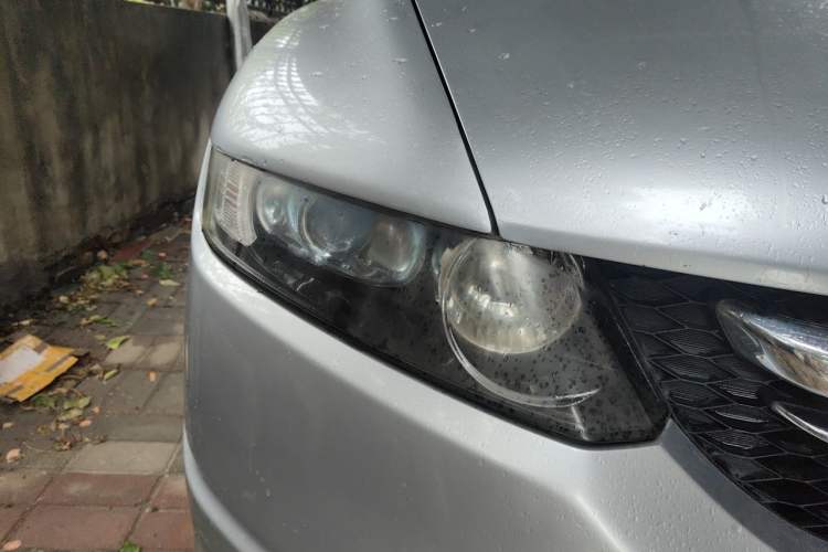 Used Honda Odyssey 2005 2.4L Comfort Edition Right Front Headlight