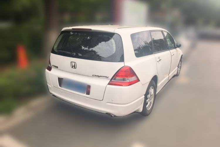 Used Honda Odyssey 2005 2.4L Comfort Edition Rear Right 45 Deg