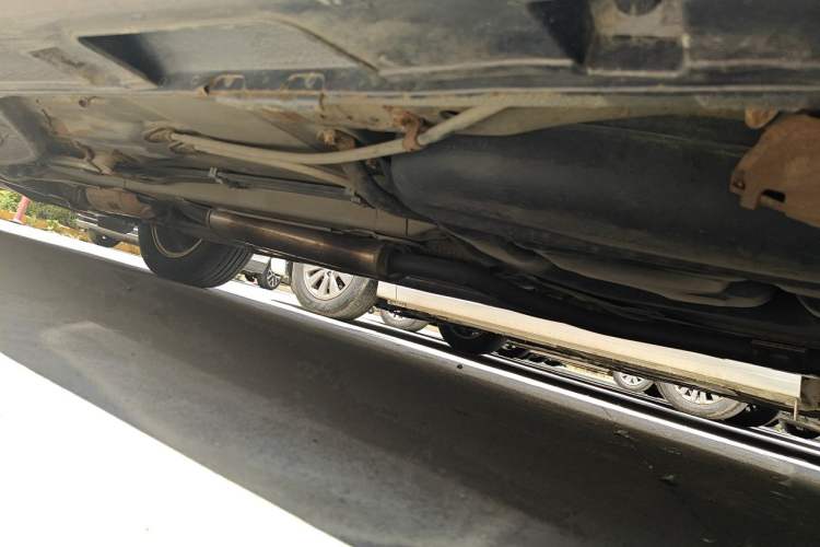 Used Honda Odyssey 2006 2.4L base model Chassis Rear