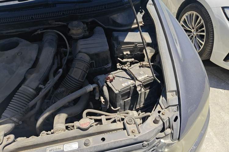 Used Honda Odyssey 2006 2.4L base model Engine Bay Left