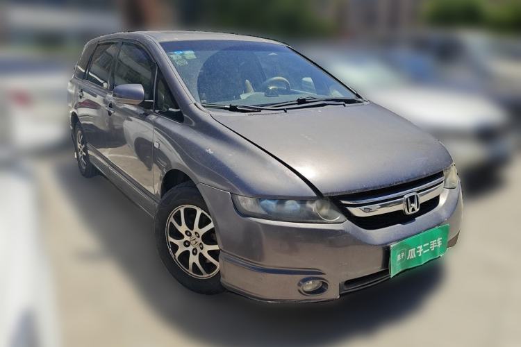 Used Honda Odyssey 2006 2.4L base model Front Right 45 Deg