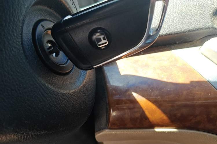Used Honda Odyssey 2006 2.4L base model Vehicle Key