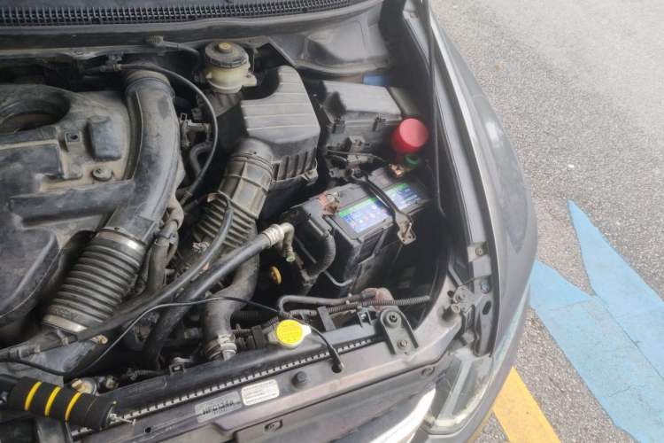 Used Honda Odyssey 2007 2.4L Comfort Edition Engine Bay Left