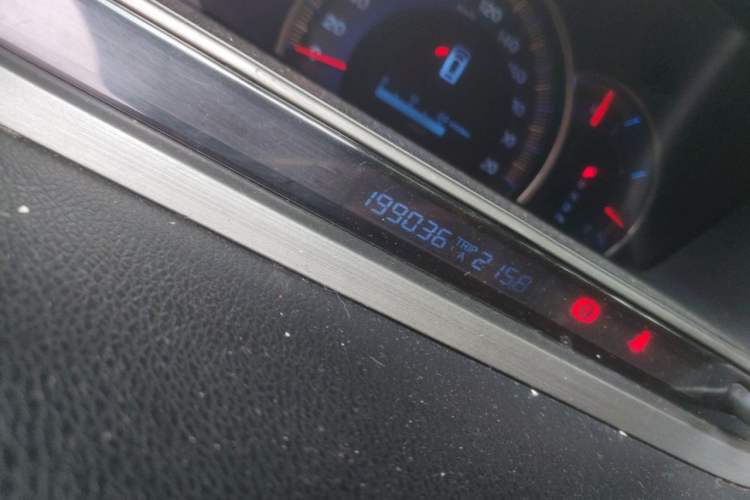 Used Honda Odyssey 2007 2.4L Comfort Edition Odometer Close Up