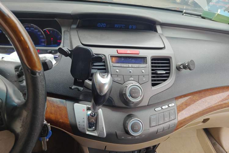Used Honda Odyssey 2008 2.4L Comfort Edition Audio And AC Panel