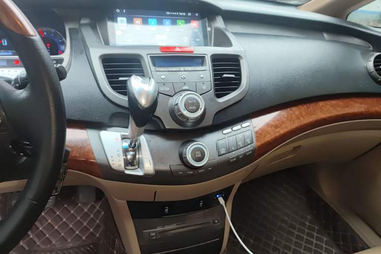 Used Honda Odyssey 2008 2.4L standard version Audio And AC Panel