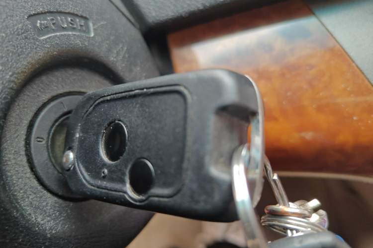 Used Honda Odyssey 2008 2.4L Comfort Edition Vehicle Key