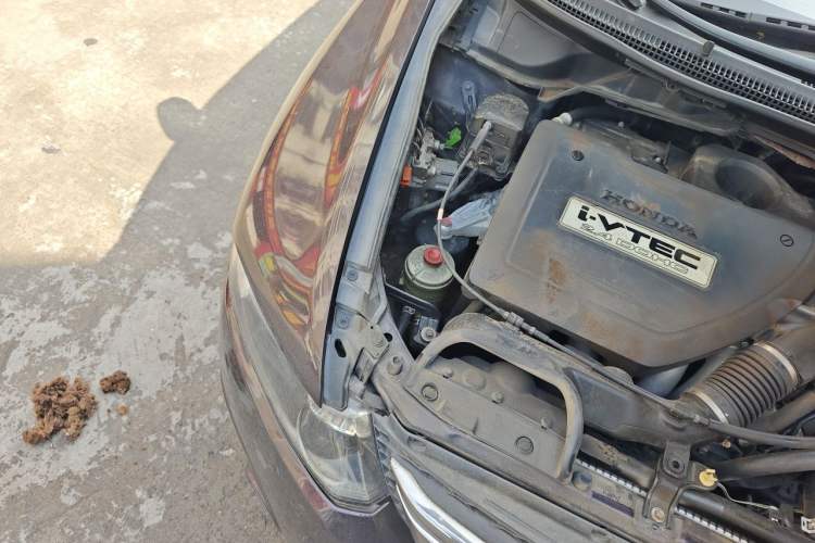 Used Honda Odyssey 2008 2.4L Comfort Edition Engine Bay Right