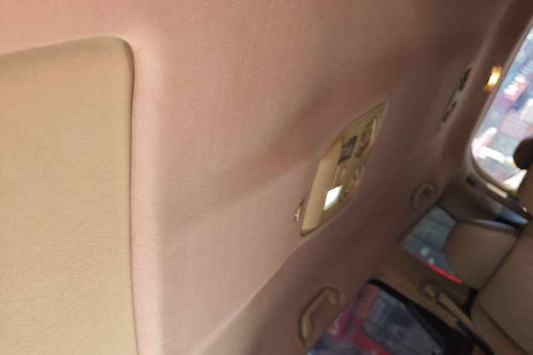 Used Honda Odyssey 2008 2.4L Comfort Edition Headliner