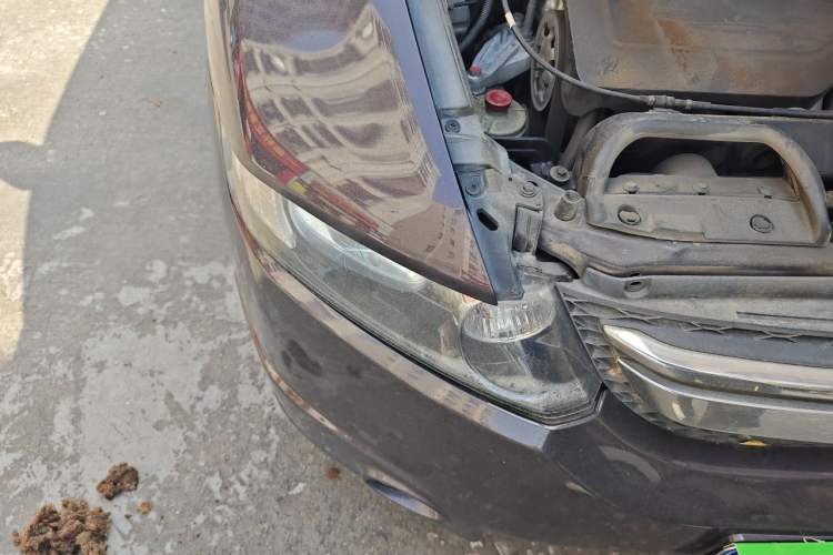 Used Honda Odyssey 2008 2.4L Comfort Edition Right Front Headlight