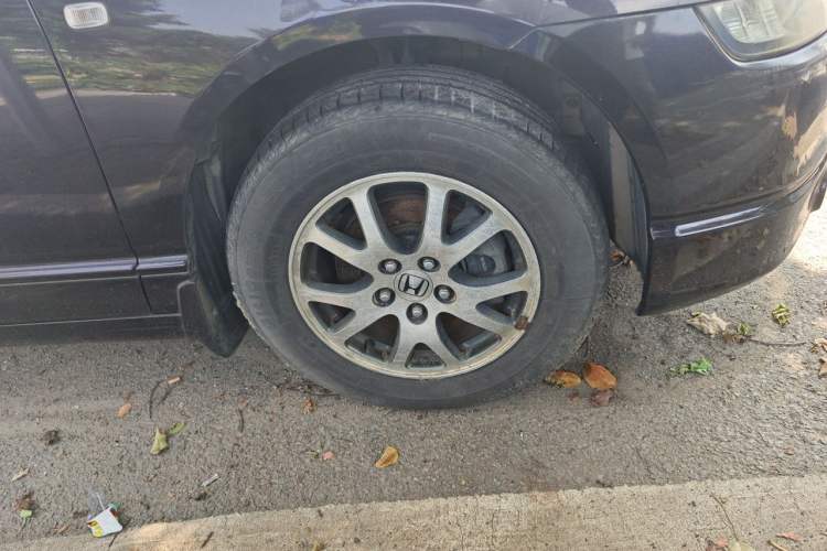 Used Honda Odyssey 2008 2.4L Luxury Edition Right Front Wheel Hub