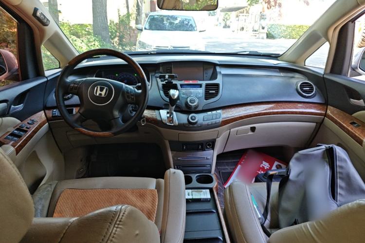 Used Honda Odyssey 2008 2.4L Comfort Edition Center Console