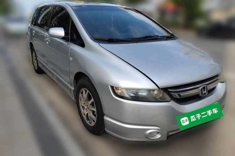 Used Honda Odyssey 2008 2.4L Comfort Edition Front Right 45 Deg