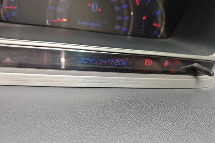 Used Honda Odyssey 2008 2.4L Comfort Edition Odometer Close Up