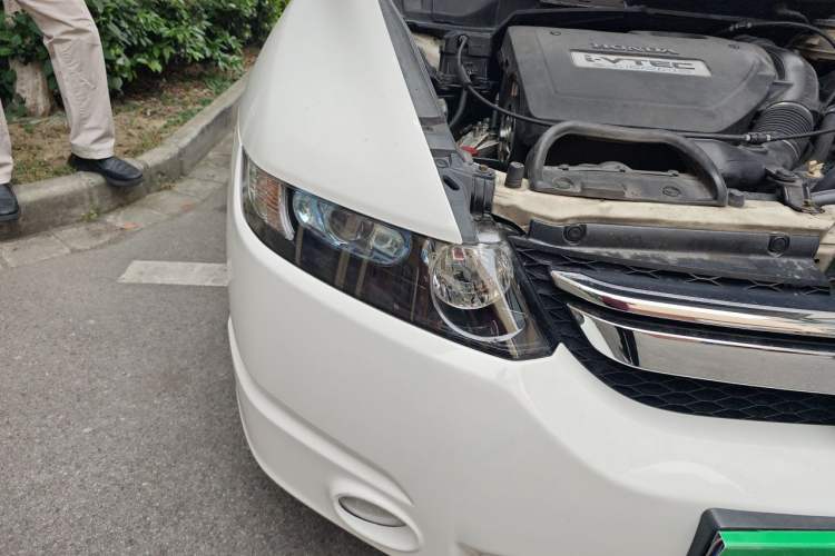 Used Honda Odyssey 2008 2.4L Comfort Edition Right Front Headlight
