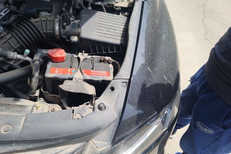 Used Honda Odyssey 2009 2.4L Luxury Edition Engine Bay Left