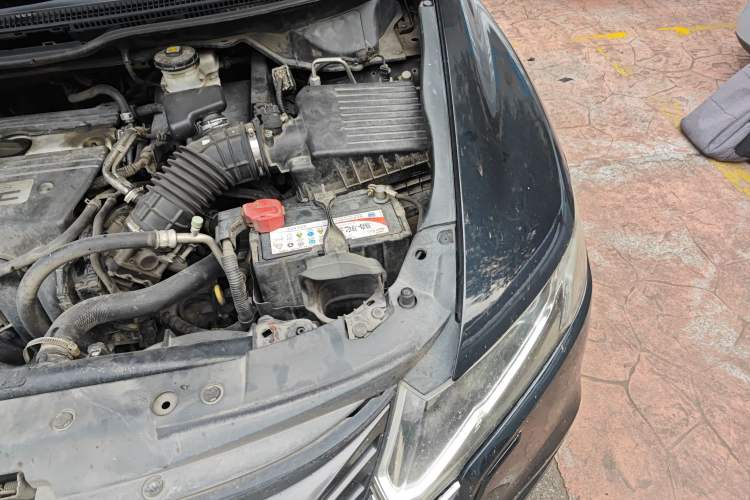 Used Honda Odyssey 2009 2.4L Luxury Edition Engine Bay Left
