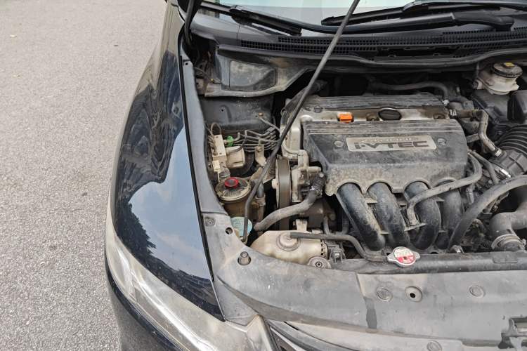 Used Honda Odyssey 2009 2.4L Luxury Edition Engine Bay Right