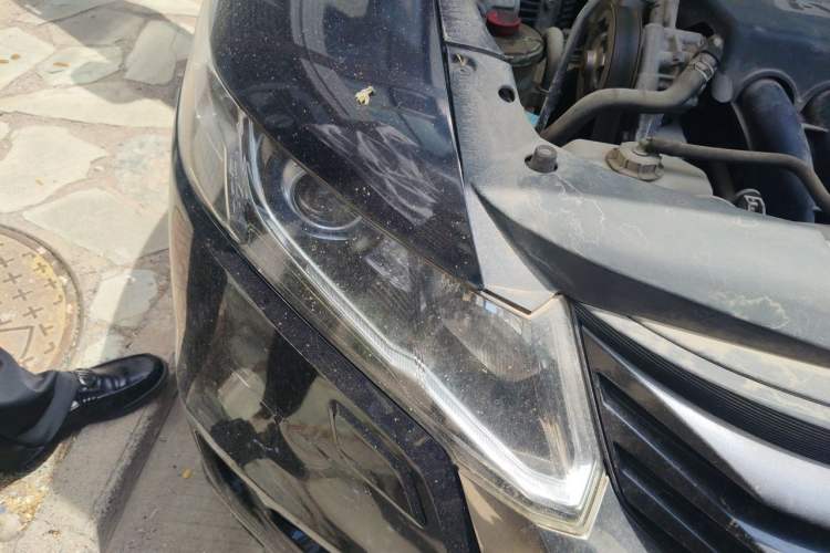 Used Honda Odyssey 2009 2.4L Luxury Edition Right Front Headlight