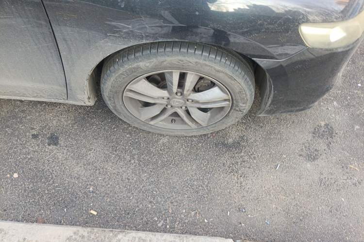 Used Honda Odyssey 2009 2.4L Luxury Edition Right Front Wheel Hub