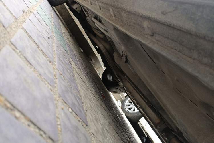 Used Honda Odyssey 2009 2.4L Luxury Edition Chassis Front Right