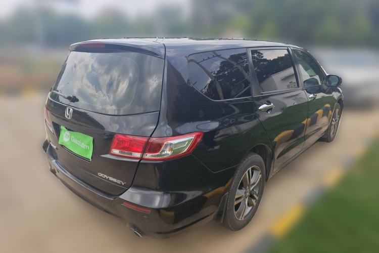 Used Honda Odyssey 2009 2.4L Luxury Edition Rear Right 45 Deg