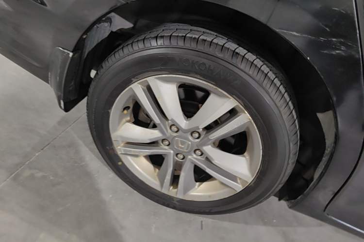Used Honda Odyssey 2009 2.4L Luxury Edition Right Rear Wheel Hub