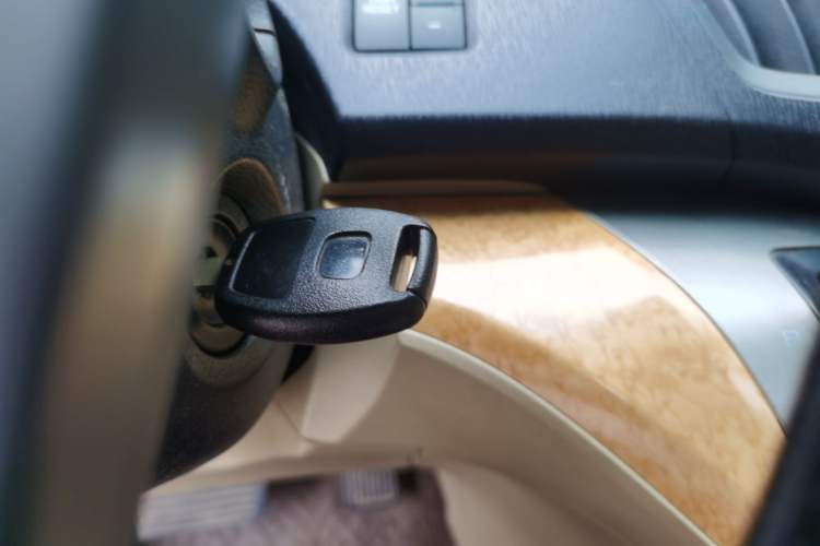 Used Honda Odyssey 2009 2.4L Luxury Edition Vehicle Key