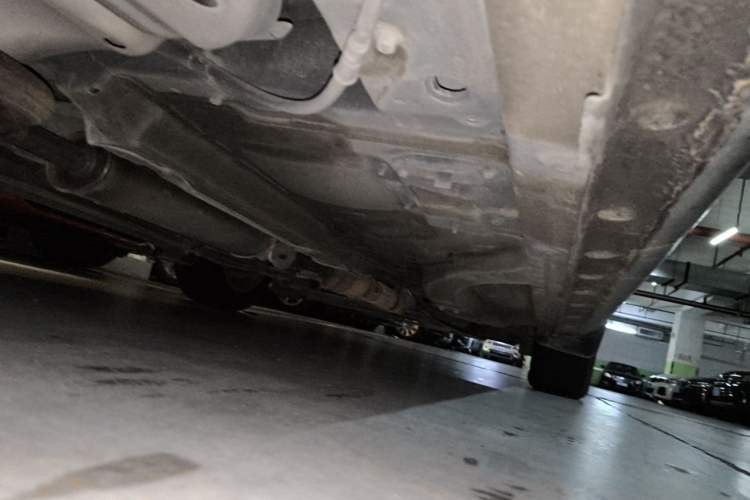 Used Honda Odyssey 2009 2.4L Comfort Edition Chassis Rear Right