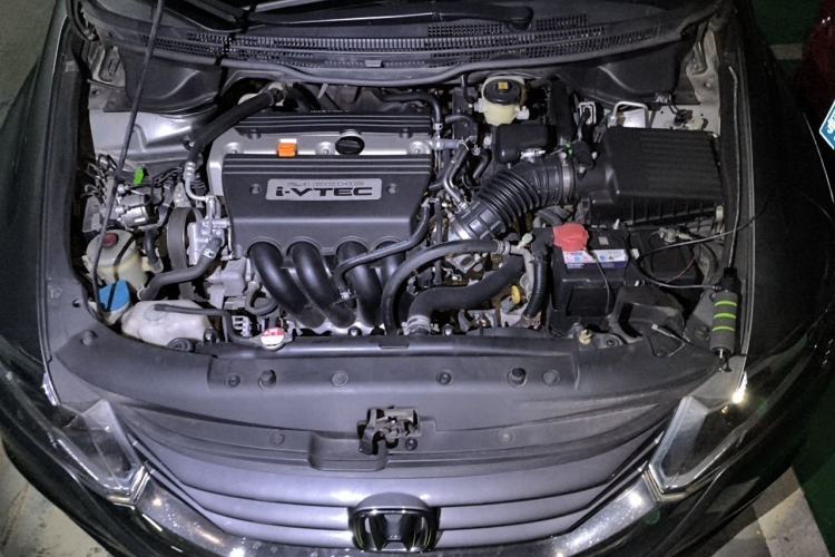 Used Honda Odyssey 2009 2.4L Comfort Edition Engine Bay