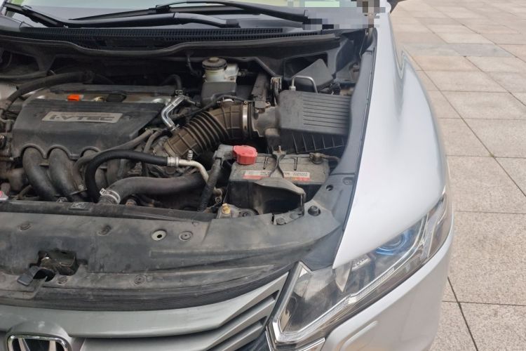 Used Honda Odyssey 2009 2.4L Luxury Edition Engine Bay Left