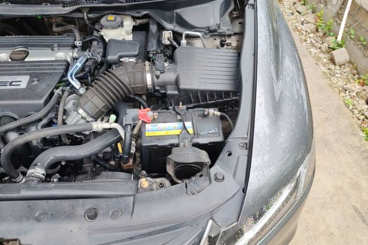 Used Honda Odyssey 2009 2.4L Comfort Edition Engine Bay Left