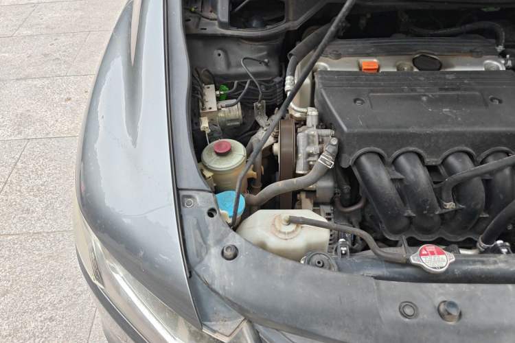 Used Honda Odyssey 2009 2.4L base version Engine Bay Right