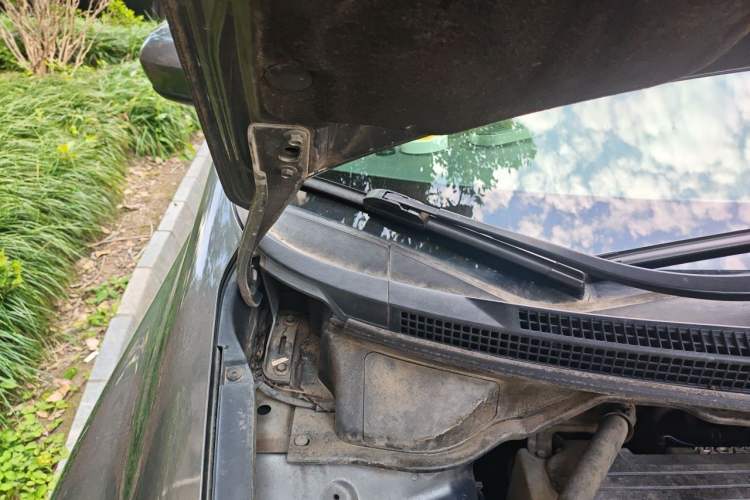 Used Honda Odyssey 2009 2.4L Luxury Edition Engine Bay Right