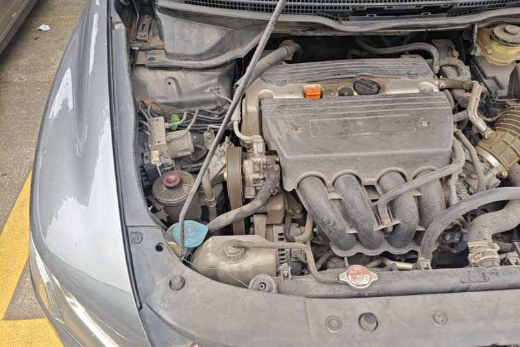 Used Honda Odyssey 2009 2.4L Luxury Edition Engine Bay Right