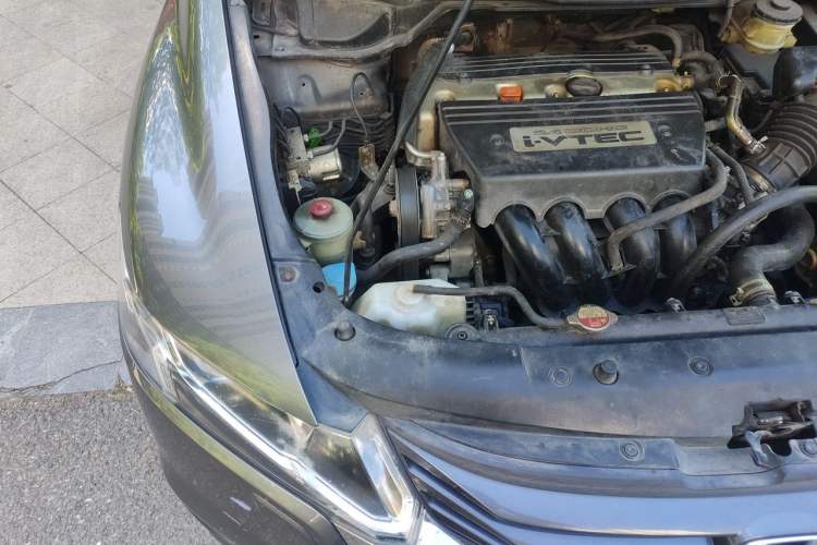 Used Honda Odyssey 2009 2.4L Luxury Edition Engine Bay Right