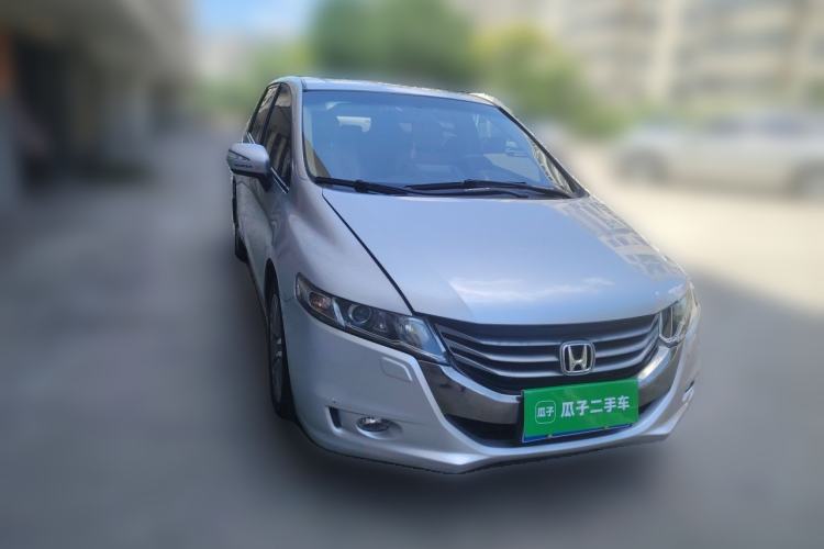 Used Honda Odyssey 2009 2.4L Leading Edition Front Right 45 Deg